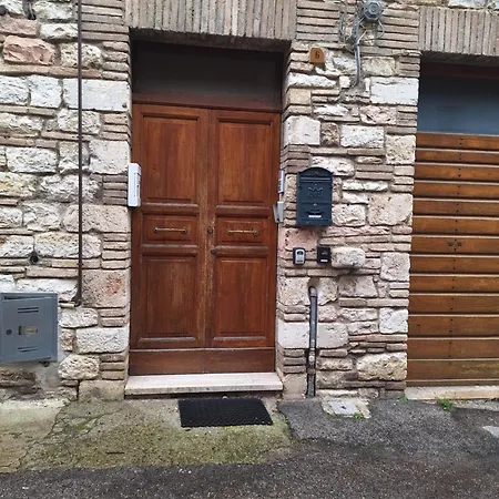 Eluna Apartament *