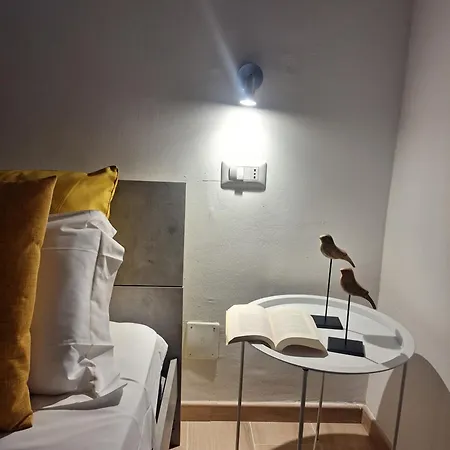 Eluna Apartament *